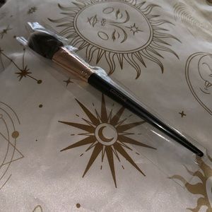Shaina B- Contour Makeup Brush